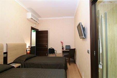 Eh Suites Rome Airport Euro House Hotels Fiumicino Exterior photo